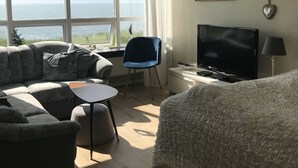 House, 1 Bedroom | Living room | TV - Matti Guesthouse (Skagafjörour)