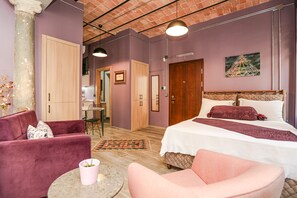 Classic Apartment, 1 Bedroom | Premium bedding, Select Comfort beds, in-room safe - No 8 Galata (Istanbul)