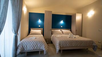 Chambre Triple (Blu)