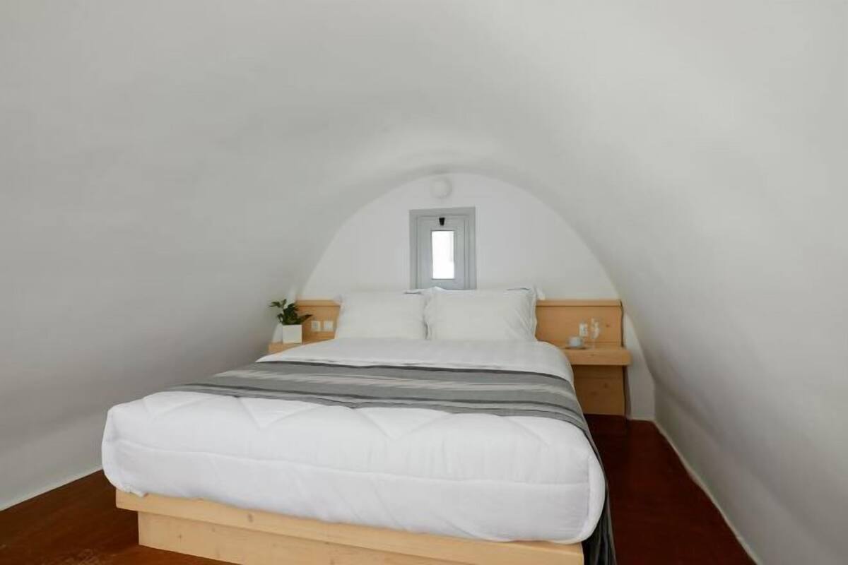 1 quarto, frigobar, cofres nos quartos, individualmente decorados