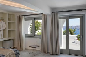 1 dormitori, minibar, caixa forta a l'habitació i decoració individual 