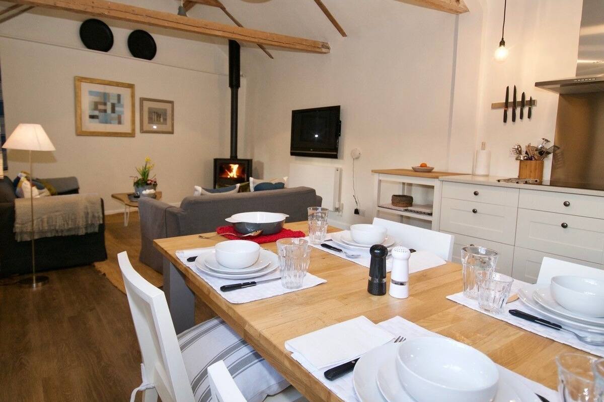 Superior Cottage | Living area