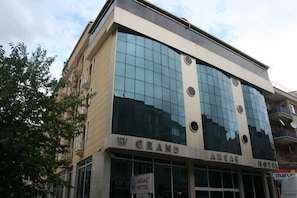 Exterior - Grand Aksac Hotel (Malatya)