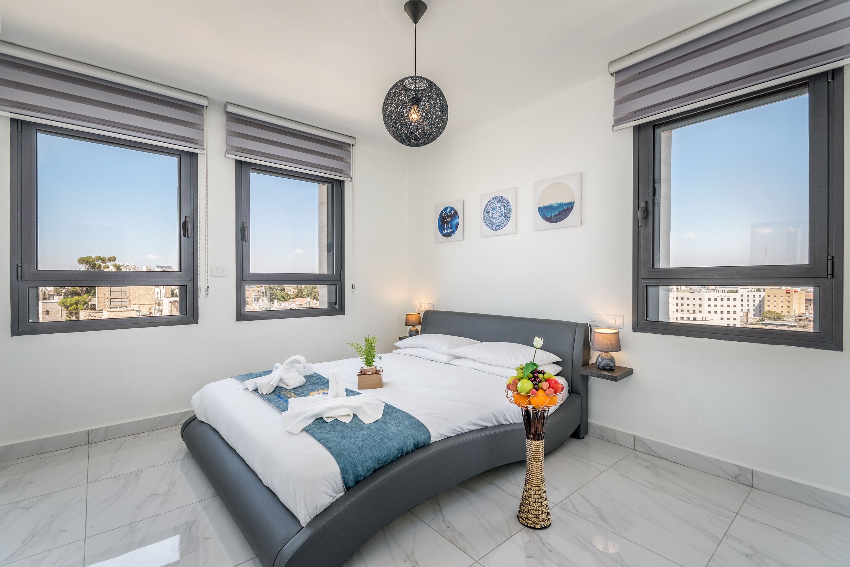 Luxury 2BDR in City Center - Even Israel st 3 - #55 | Ropa de cama de alta calidad y espacio para trabajar con laptop 
