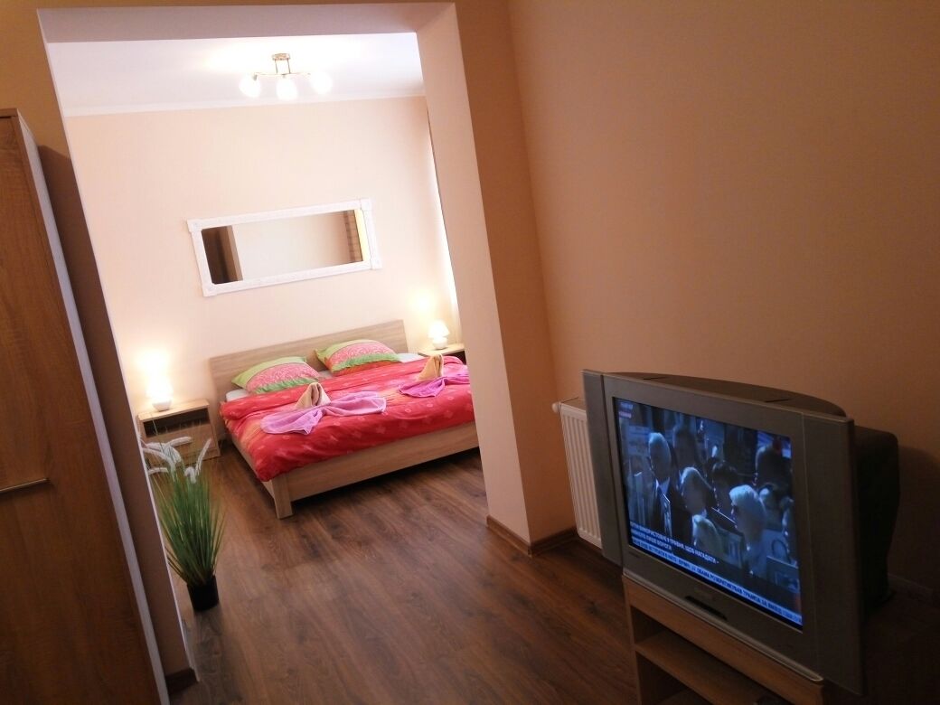 Apartment | 1 bedroom, desk, iron/ironing board, free WiFi