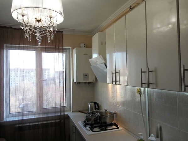 Leilighet, 2 soverom | Eget kjøkken | Kjøleskap, kokeplater, vannkoker og kjøkkenutstyr