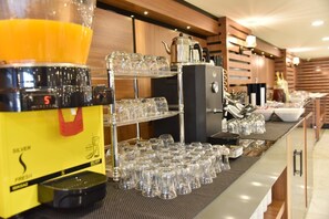 Breakfast buffet - Aksac Hotel (Malatya)