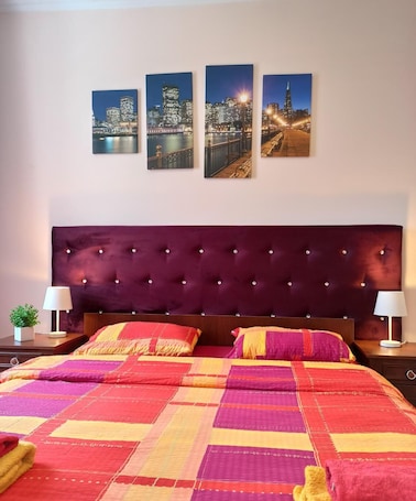 1 bedroom, soundproofing, iron/ironing board, free WiFi. Best Two Room Apartment