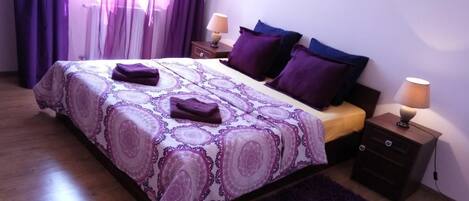 Apartment, 1 Schlafzimmer | 1 Schlafzimmer, schallisolierte Zimmer, Bügeleisen/Bügelbrett