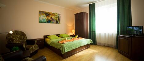 Apartment, 1 Bedroom | 1 bedroom, iron/ironing board, free WiFi, bed sheets