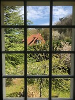 Family Suite (Paris) | Garden view
