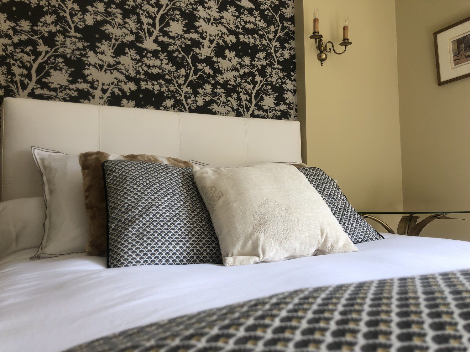 Habitación Deluxe con 1 cama matrimonial o 2 individuales (Dumas) | Sábanas italianas Frette, ropa de cama de alta calidad y edredón 