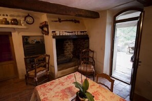 Interior - Cévennes-Orient (Saint-Sebastien-d'Aigrefeuille)