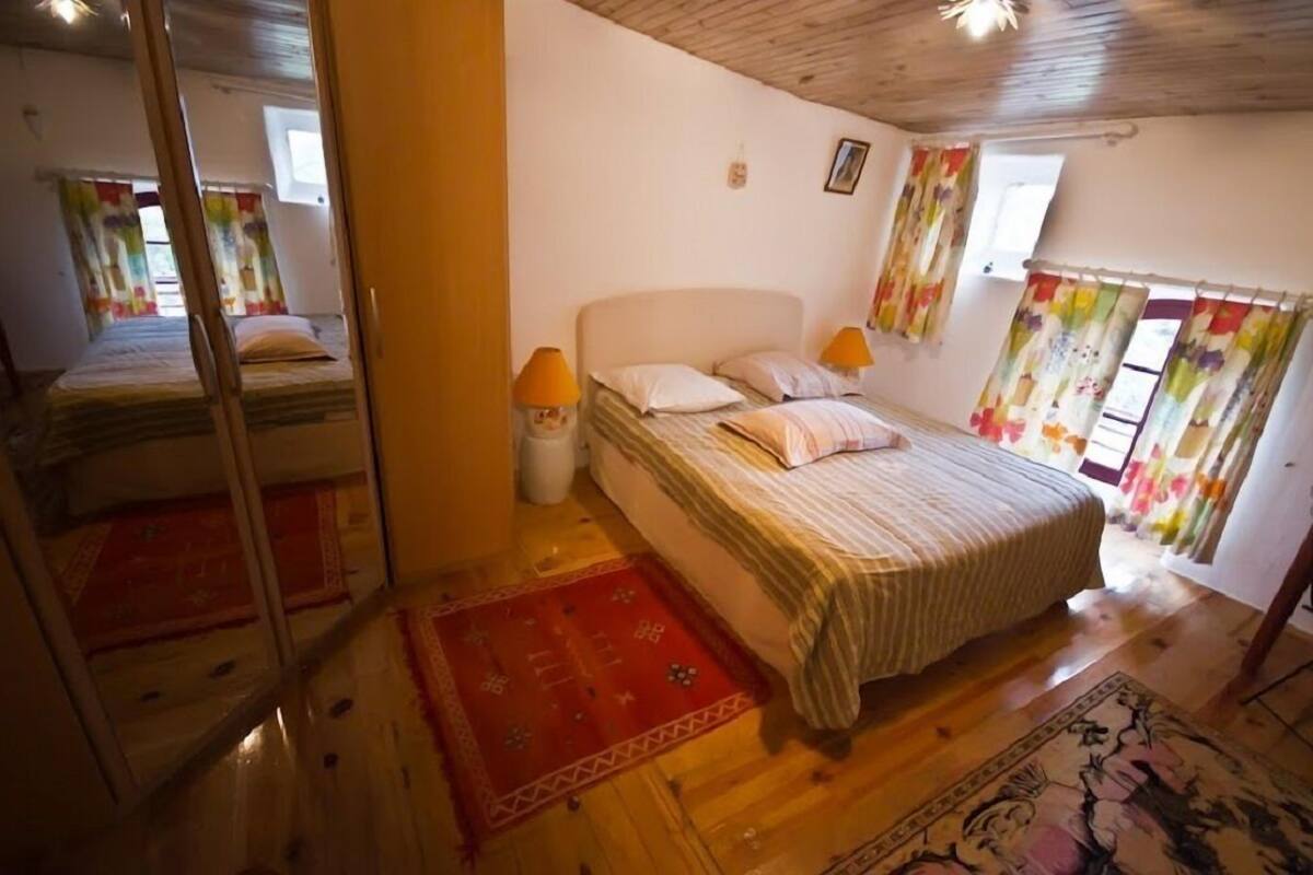 Kamar Quadruple, hot tub (Rêve d’Orient) | Tirai kedap cahaya, Wi-Fi gratis, dan didekorasi berbeda-beda