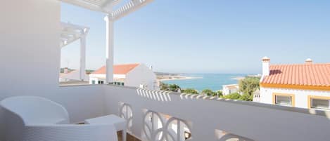 Deluxe Double Room, Balcony, Sea View | Balcony