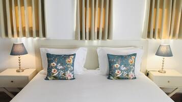 Deluxe Double Room, Balcony, Sea View | Premium bedding, free WiFi, bed sheets