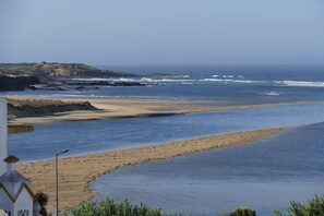 Nær stranden