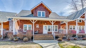 Exterior - Serenity (Sandpoint)