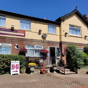 Exterior - Cameron Court B&B (Bridlington)
