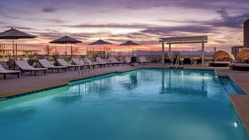 Alberca al aire libre