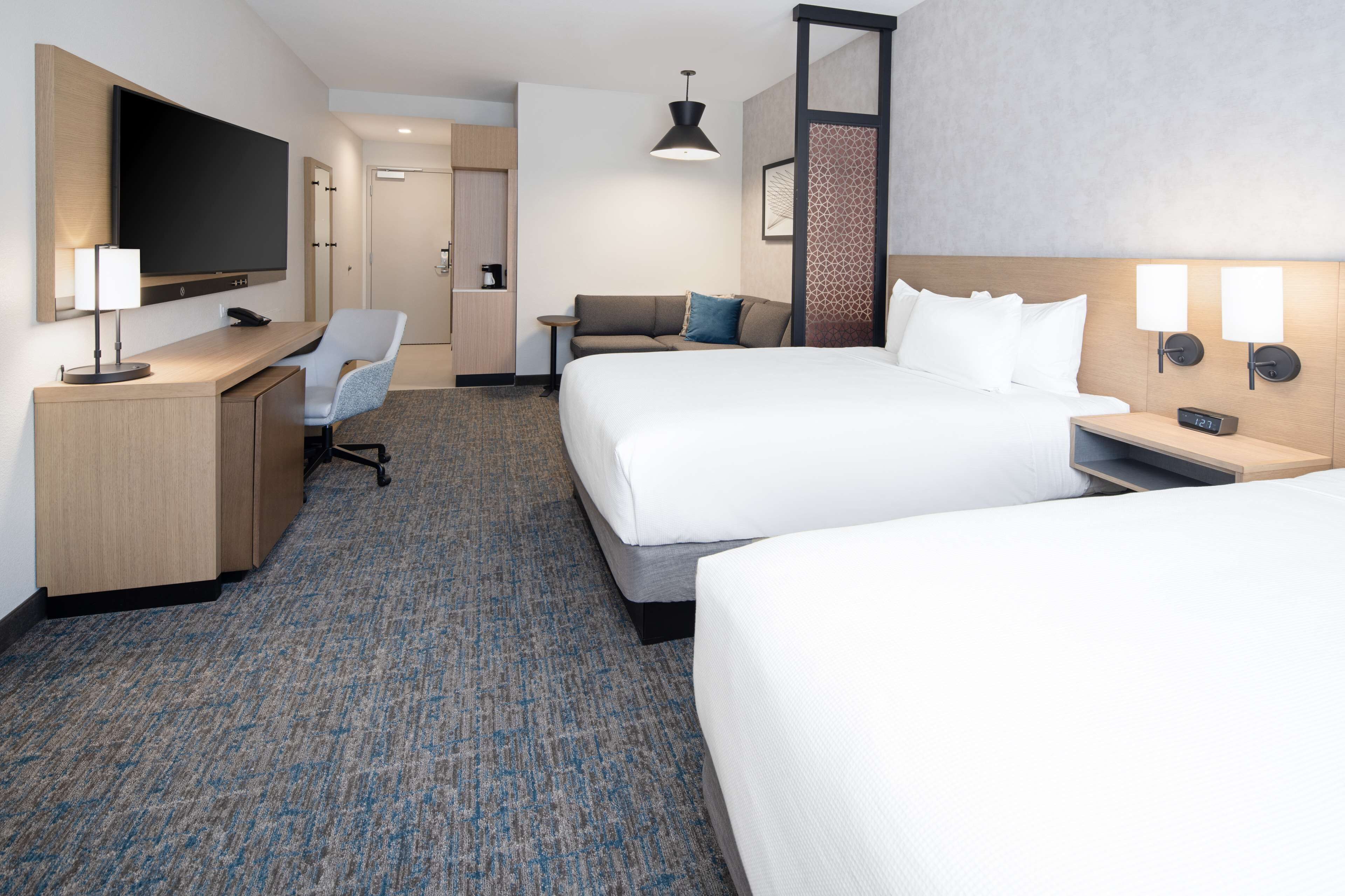 1 bedroom, premium bedding, in-room safe, individually decorated