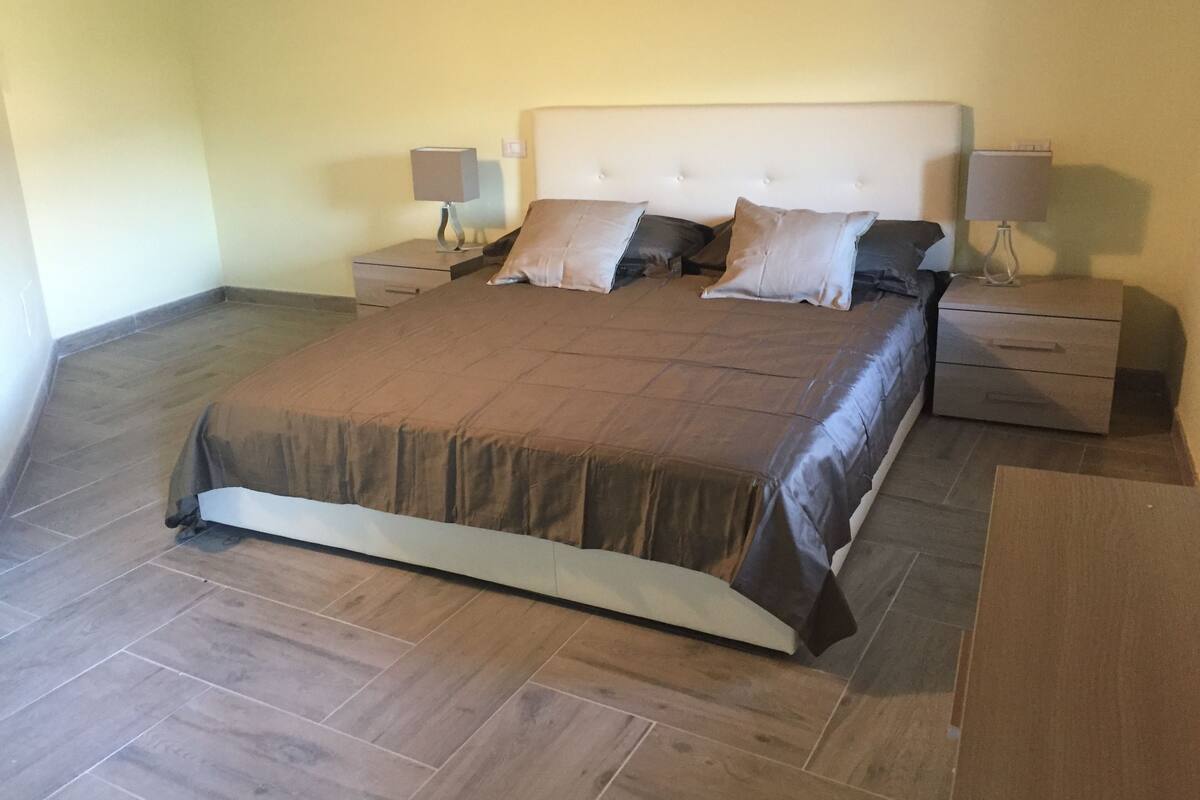 Chambre triple Deluxe | Literie de qualité, couette en duvet, système d’insonorisation