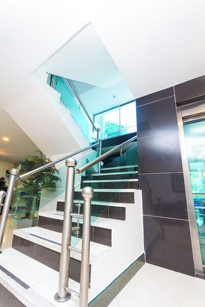 호텔 빌라 레알