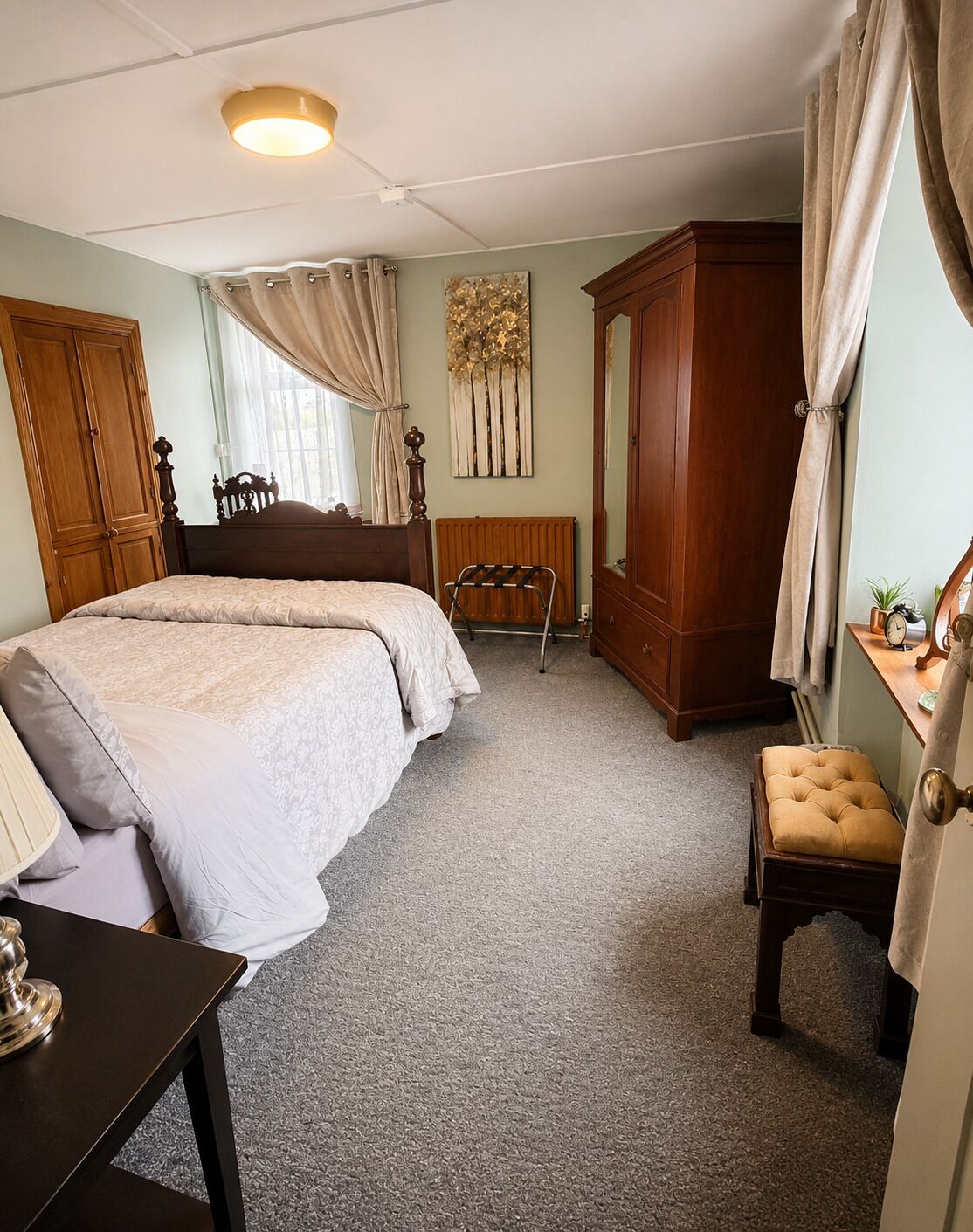 House, 4 Bedrooms | 4 bedrooms, premium bedding, down comforters, individually decorated