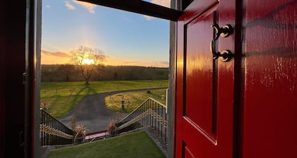 Nore View House