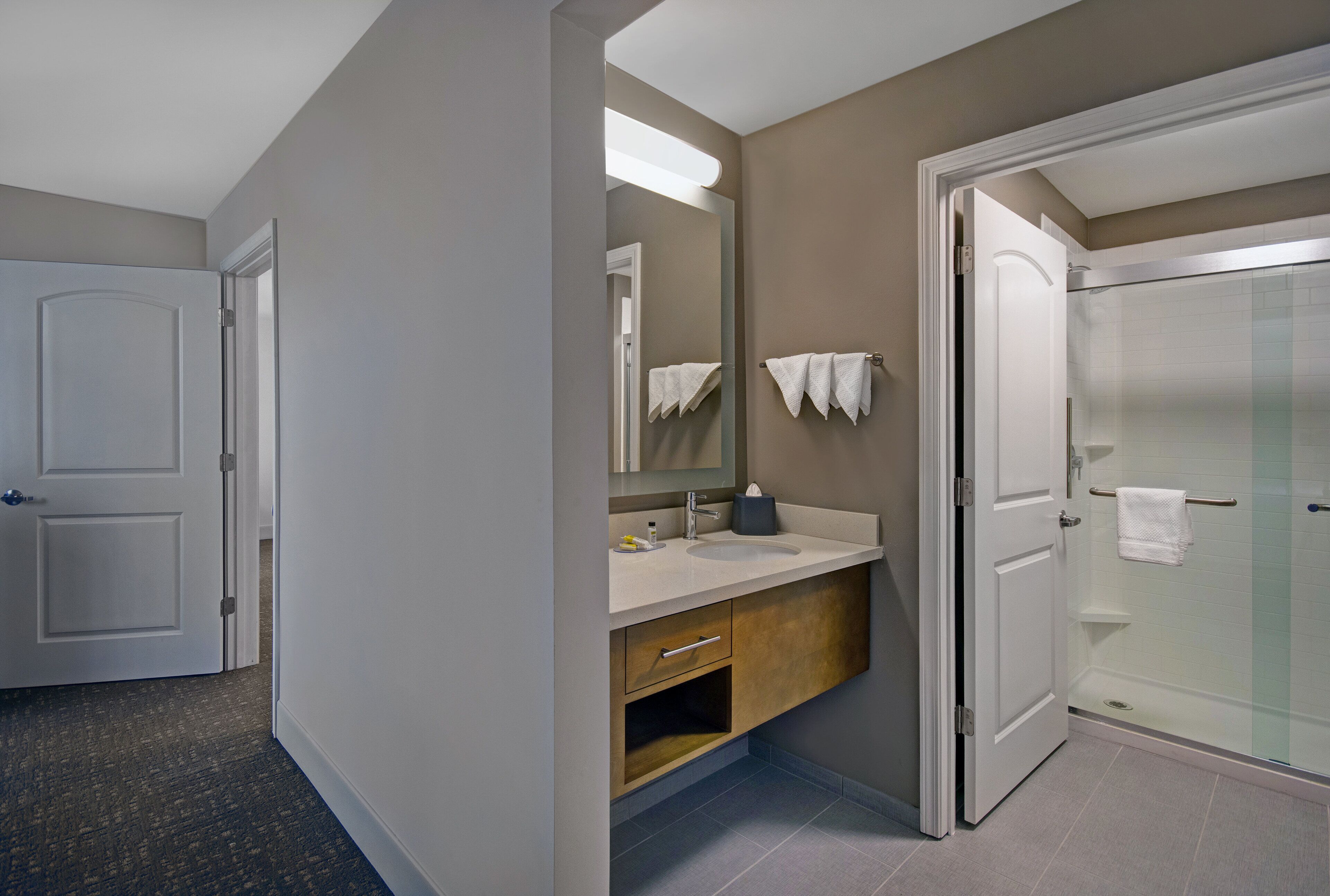 suite, 1 bedroom, kitchen | 1 bedroom, pillow-top beds, in-room safe, desk