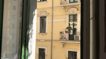 Quarto casal econômico, sacada | Vista do quarto