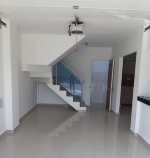 Condo | 3 chambres, accès au Wi-Fi (inclus), literie fournie