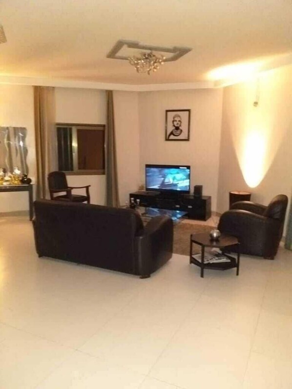 Khu tiếp khách ở sảnh