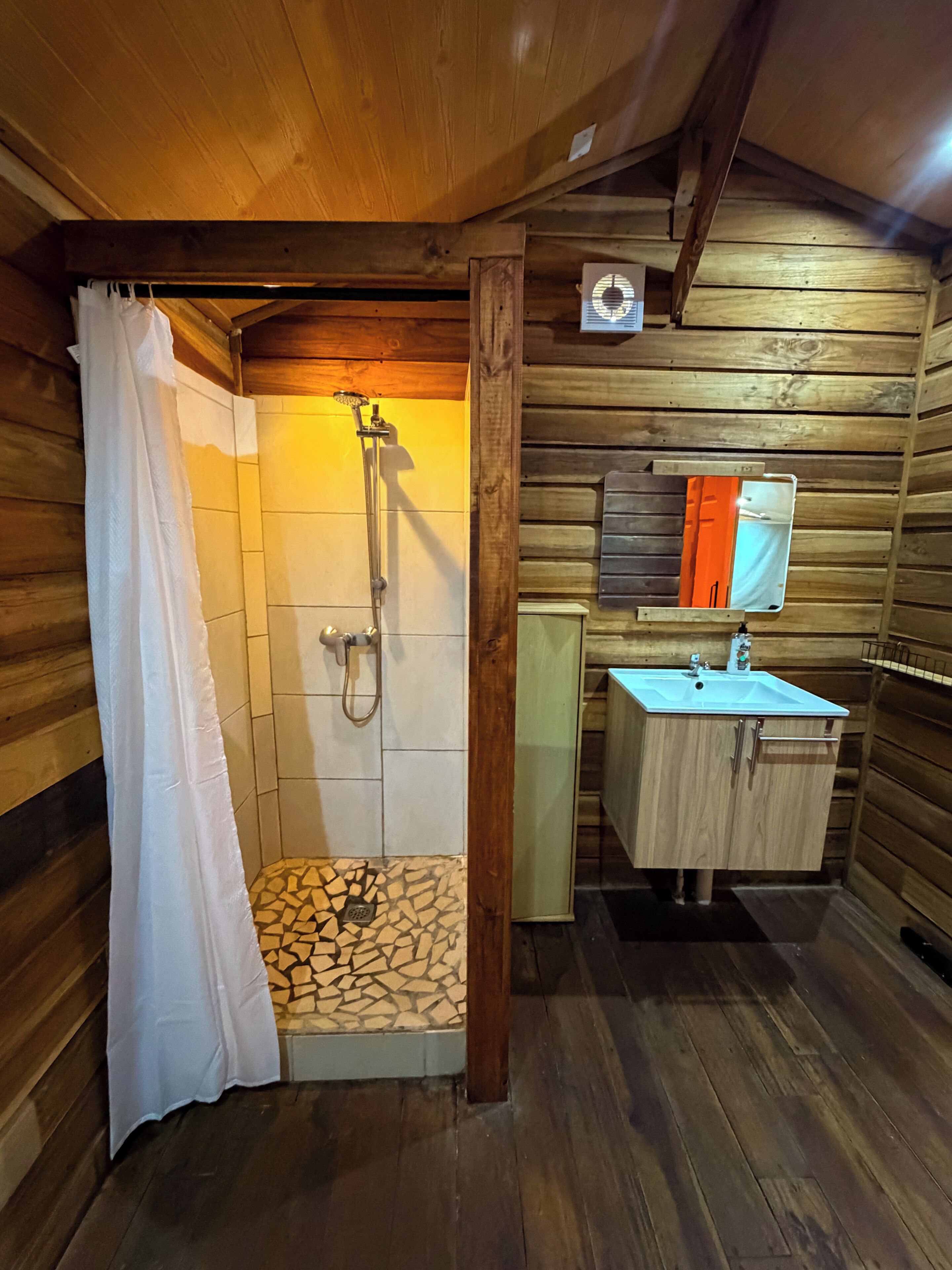 Suite estudio Confort, acceso a la piscina | Baño