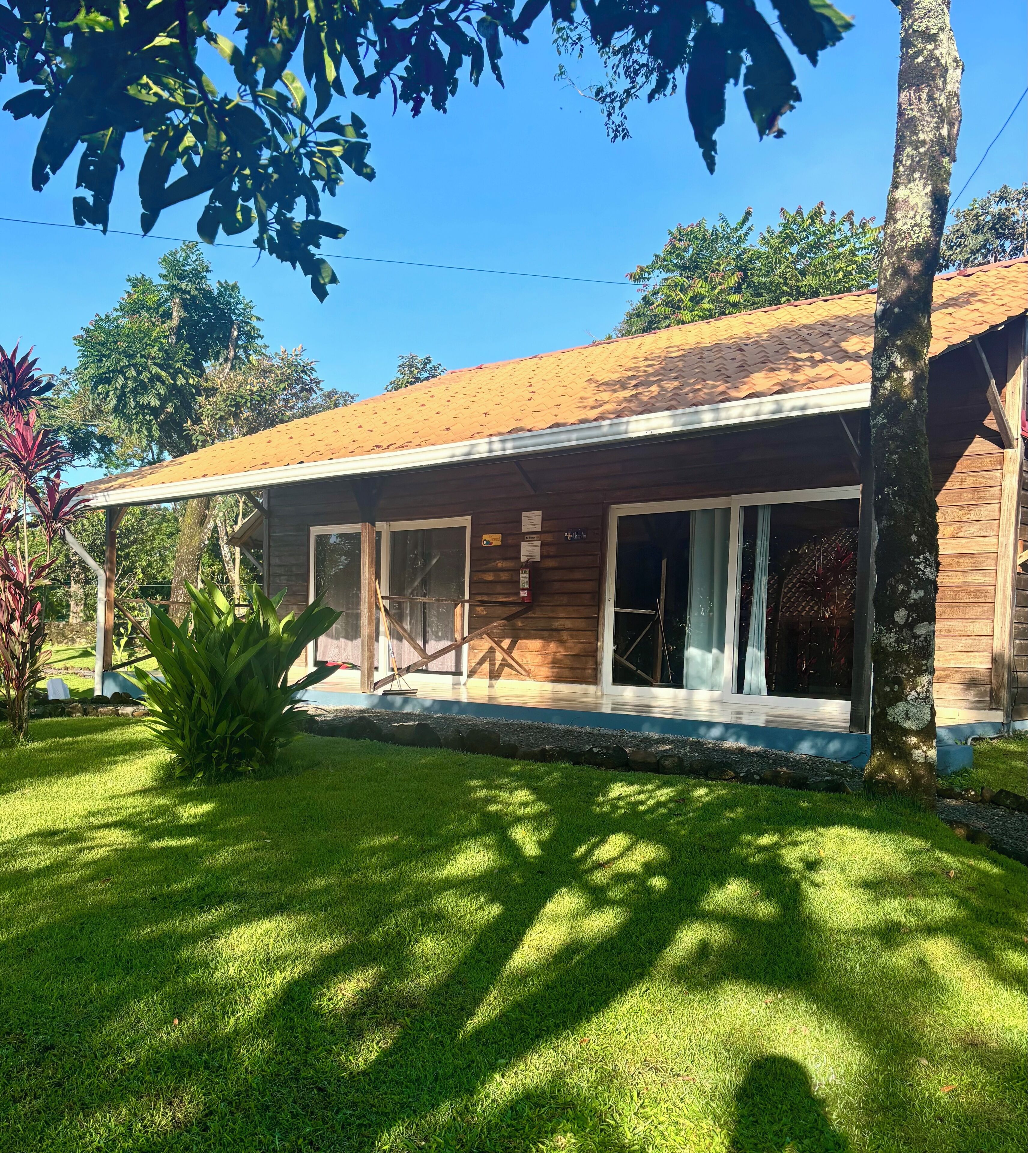 Fachada de la propiedad