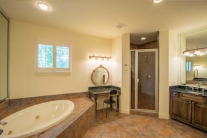 Maison, 5 chambres | Salle de bain