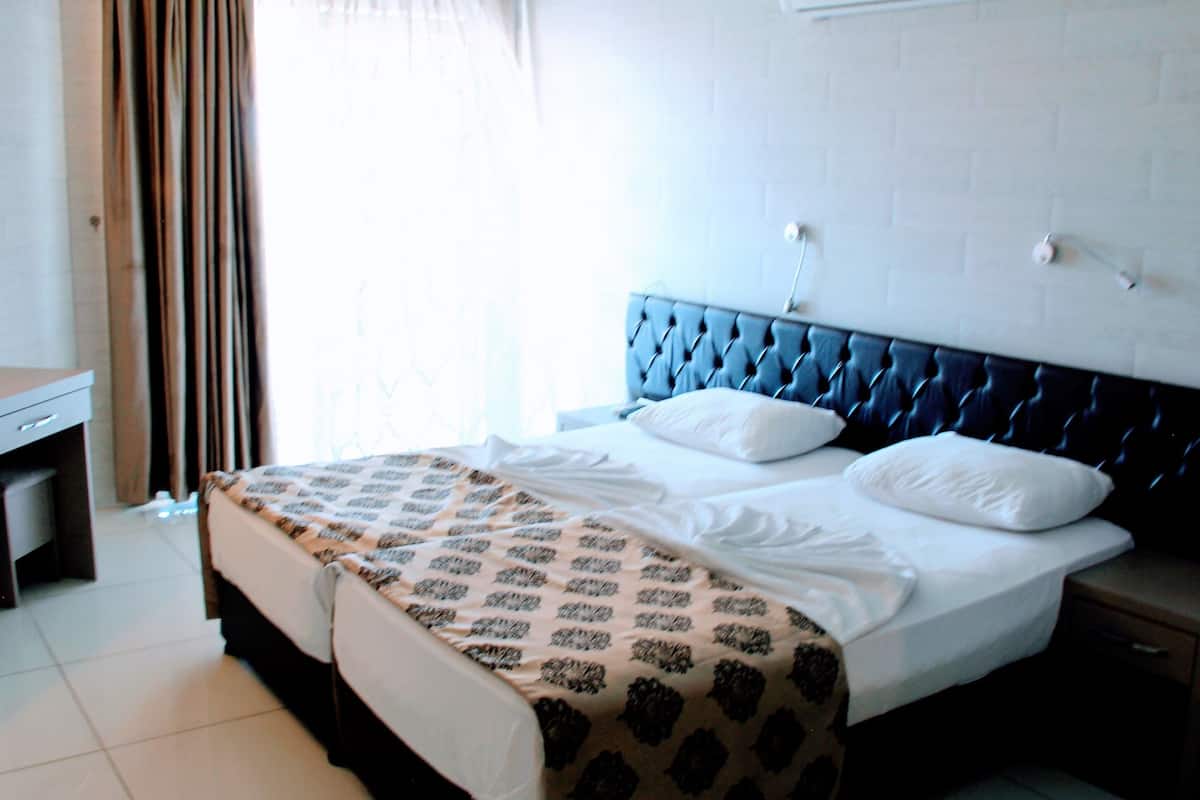 Chambre Deluxe Double ou avec lits jumeaux, 1 chambre, vue ville | Vue de la chambre