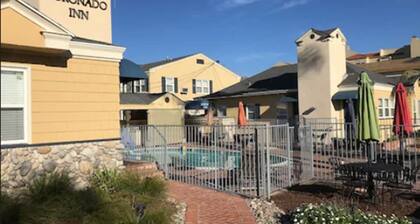 Coronado Inn