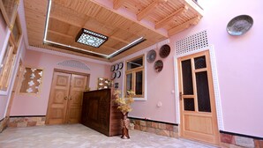 واجهة المنشأة