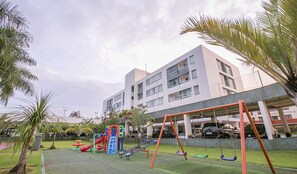 Children's play area - outdoor - Premier Residence Hplus Long Stay (Brasília)