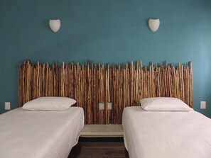 Laptop workspace, iron/ironing board, free WiFi, bed sheets