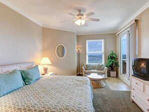 Lägenhet | 3 sovrum, skrivbord, barnsängar och gratis wi-fi