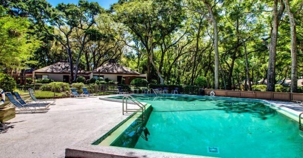 Outdoor pool - 3214-fairway-oaks (Fernandina Beach)
