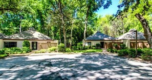 Free self parking - 3214-fairway-oaks (Fernandina Beach)