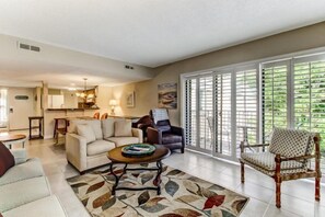 House | Living room