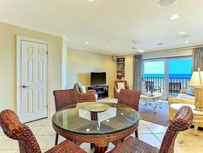 Casa | Cucina privata | Forno, piano cottura, lavastoviglie, pentole/stoviglie/utensili