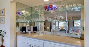 Hus | Eget kök | Diskmaskin och grytor/köksredskap