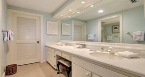 House | Bathroom - 1428-windsong (Fernandina Beach)