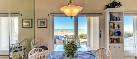 Hus | Eget kök | Ugn, spishÀll, diskmaskin och grytor/köksredskap