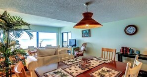 Private kitchen - B153-amelia-surf-and-racquet (Fernandina Beach)